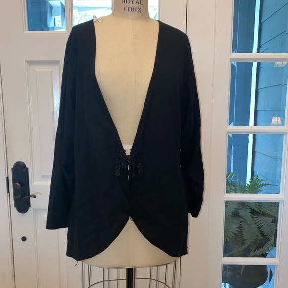 Margot Too? Sweet cardigan with beautiful details - Picture 1 of 4